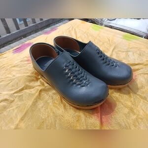 Sven Swedish Clogs EU 36